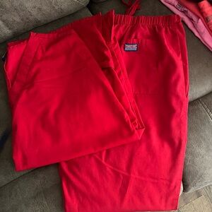 Cherokee Red Scrub set